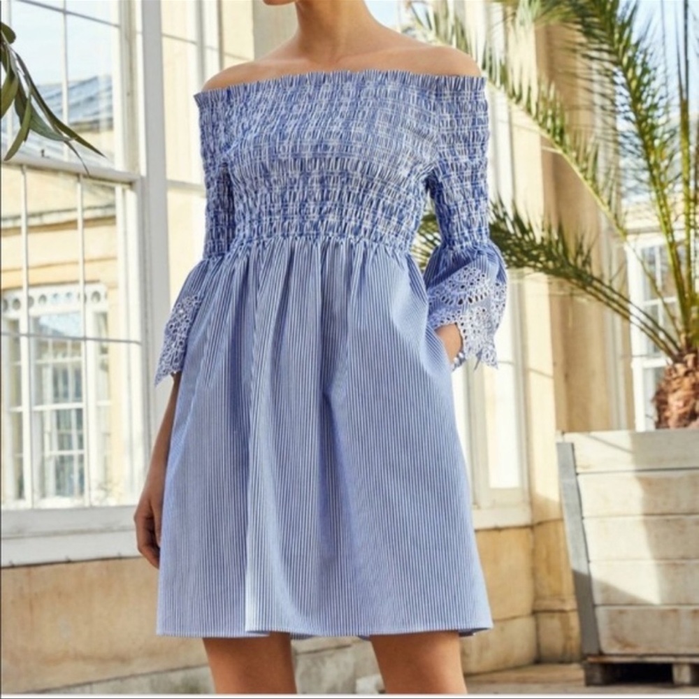 Ted Baker Noaah Smocked Off Shoulder Dress Size 2 or US 6 / M